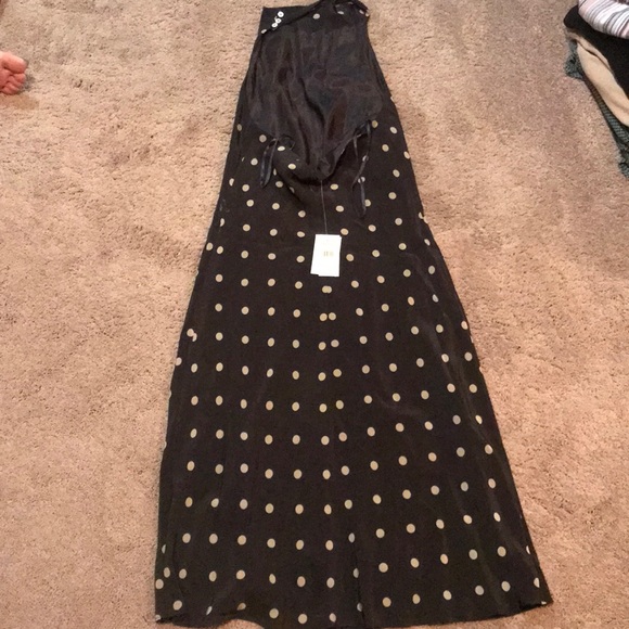 Banana Republic (Dress) - Picture 2 of 3